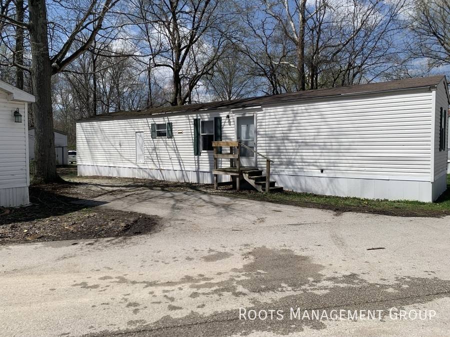 Apartment for rent at 8725 Wabash Ave #117, Terre Haute, IN 47803