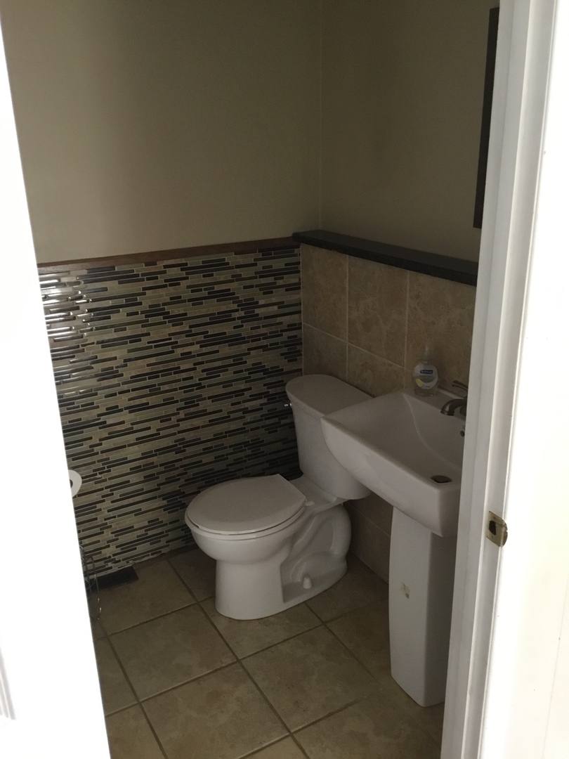 House for rent at 131 N Chicago Ave, Rockford, IL 61107