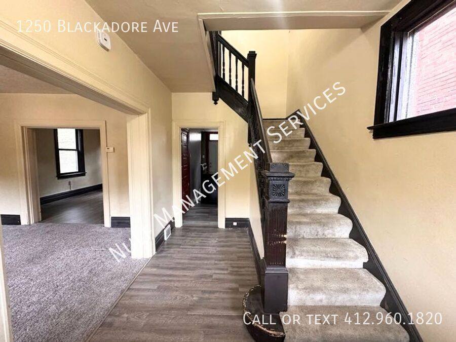 House for rent at 1250 Blackadore Ave, Pittsburgh, PA 15221
