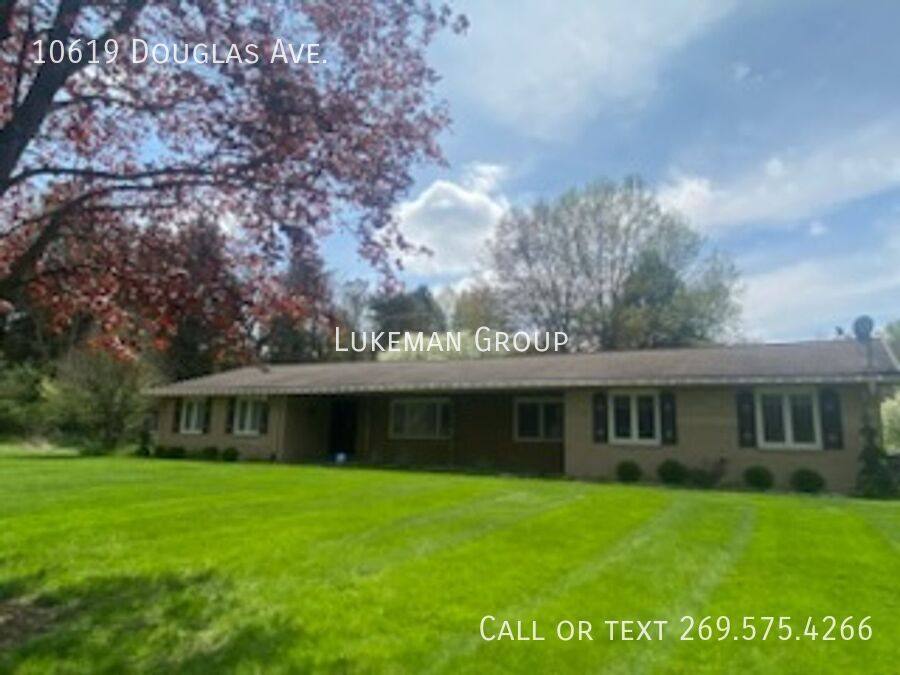 House for rent at 10619 Douglas Ave, Plainwell, MI 49080