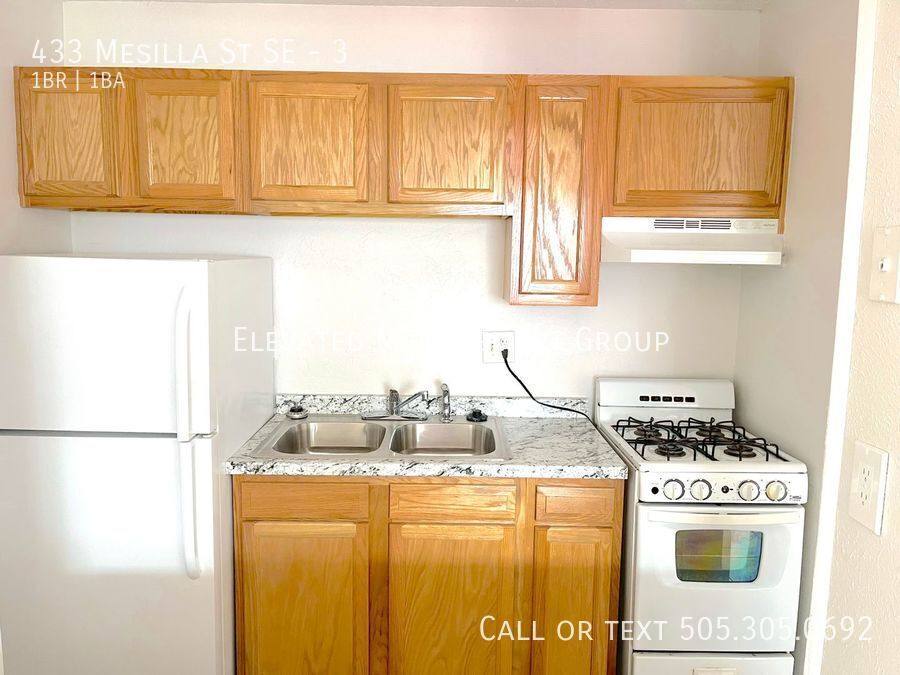 Apartment for rent at 433 Mesilla St SE #3, Albuquerque, NM 87108