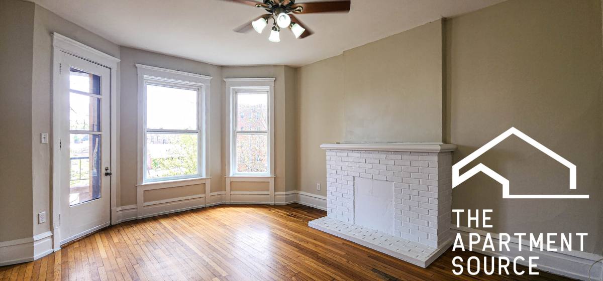 Apartment for rent at 4330 N Sheridan Rd #2, Chicago, IL 60613