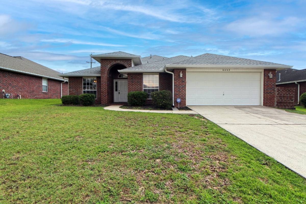 House for rent at 6462 Sarasota St, Pensacola, FL 32526
