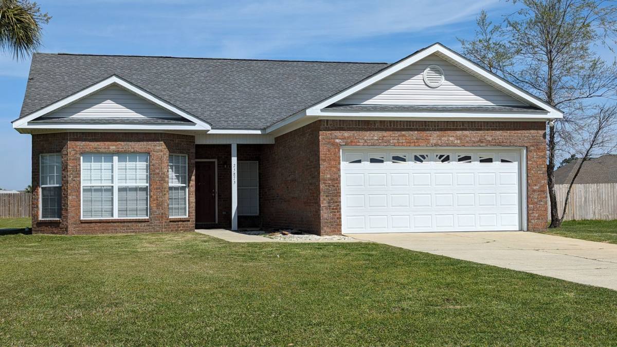 House for rent at 25873 Rambo Lane, Elberta, AL 36530