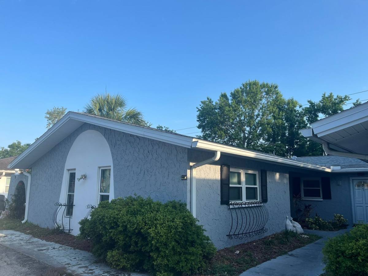Apartment for rent at 4038 Audubon Dr, Largo, FL 33771