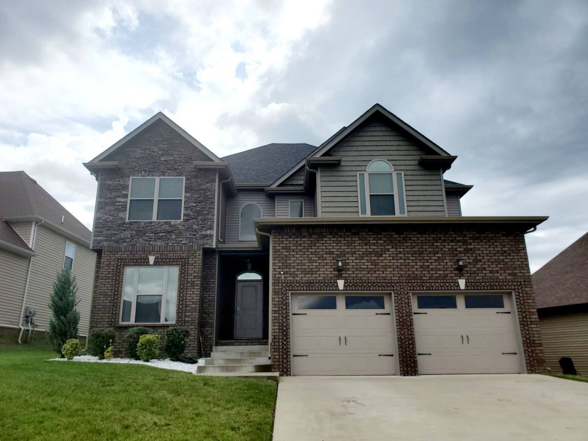House for rent at 2015 Dorsey Court, Clarksville, TN 37043