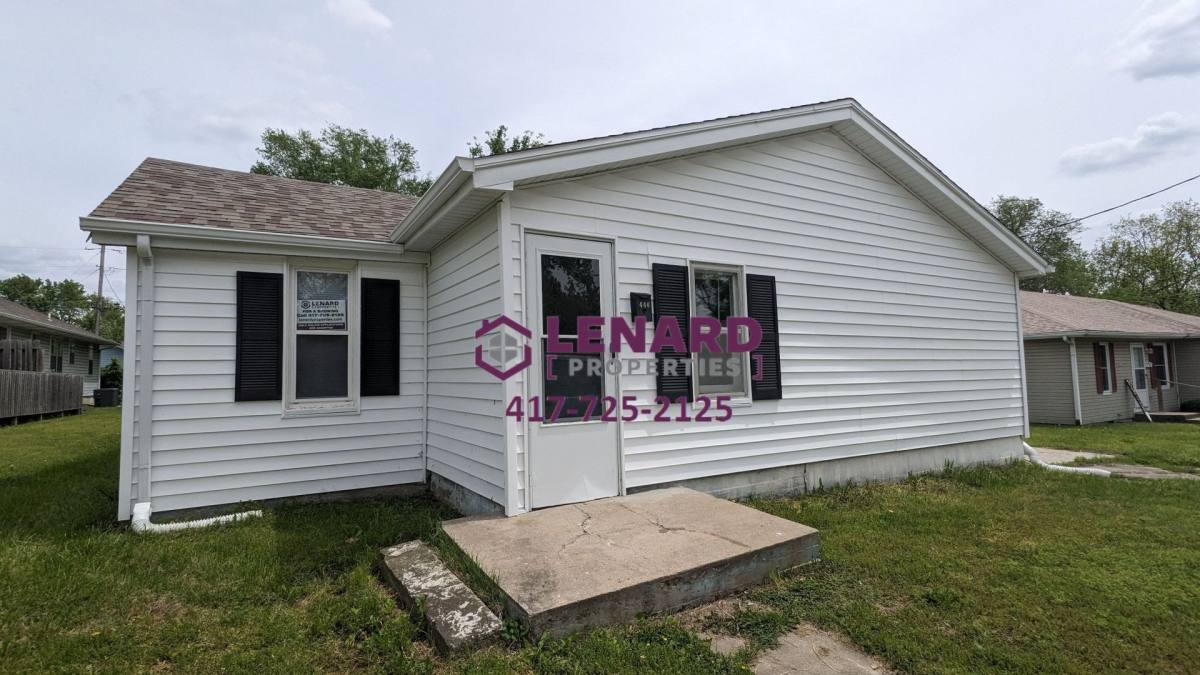 House for rent at 446 N Claud, Bolivar, MO 65613