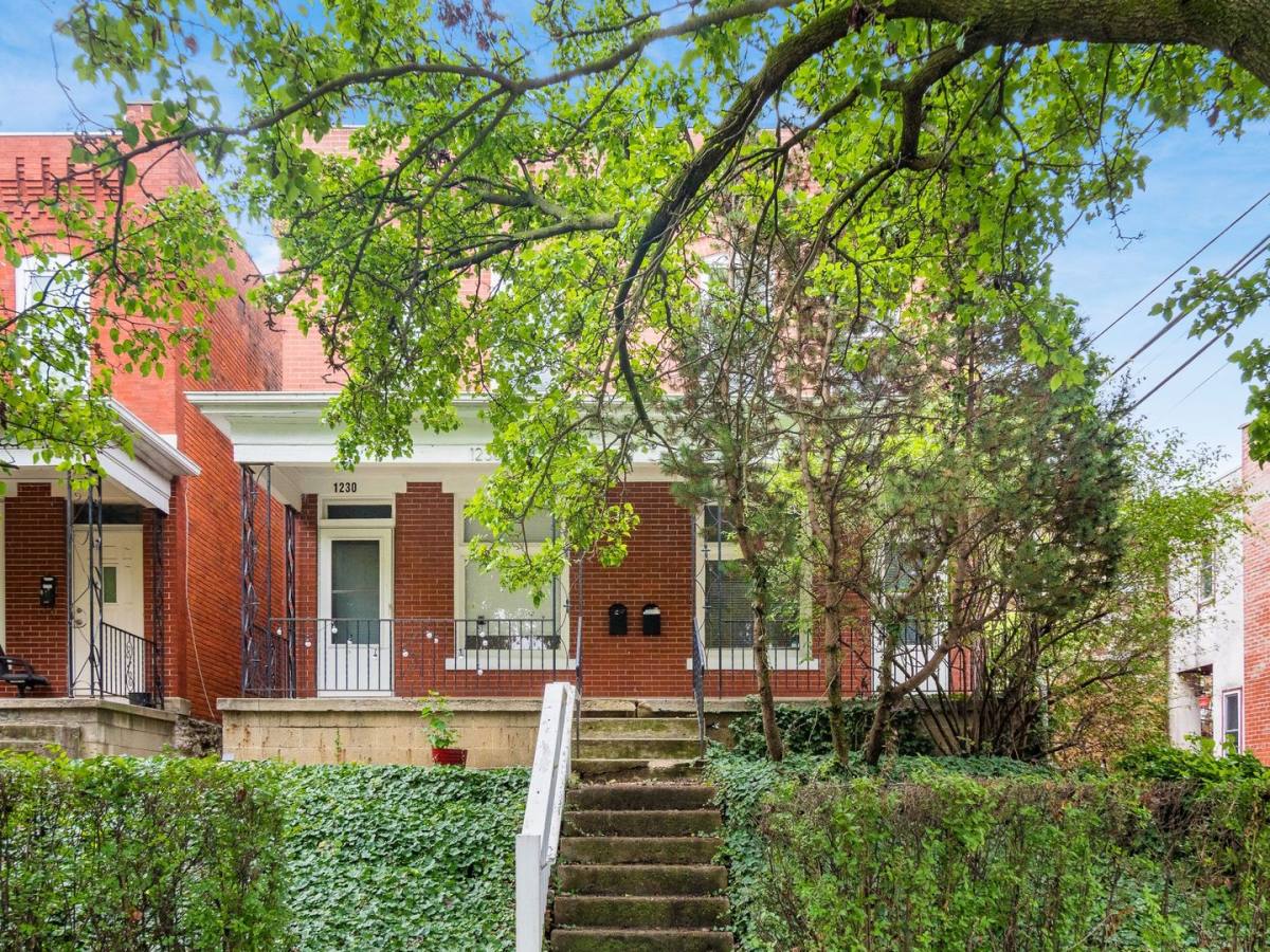 Apartment for rent at 1228-1230 Indianola Ave, Columbus, OH 43201