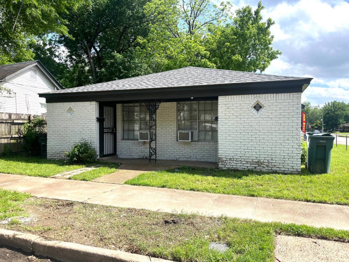 Apartment for rent at 3133-3315 Nathan Ave, Memphis, TN 38112