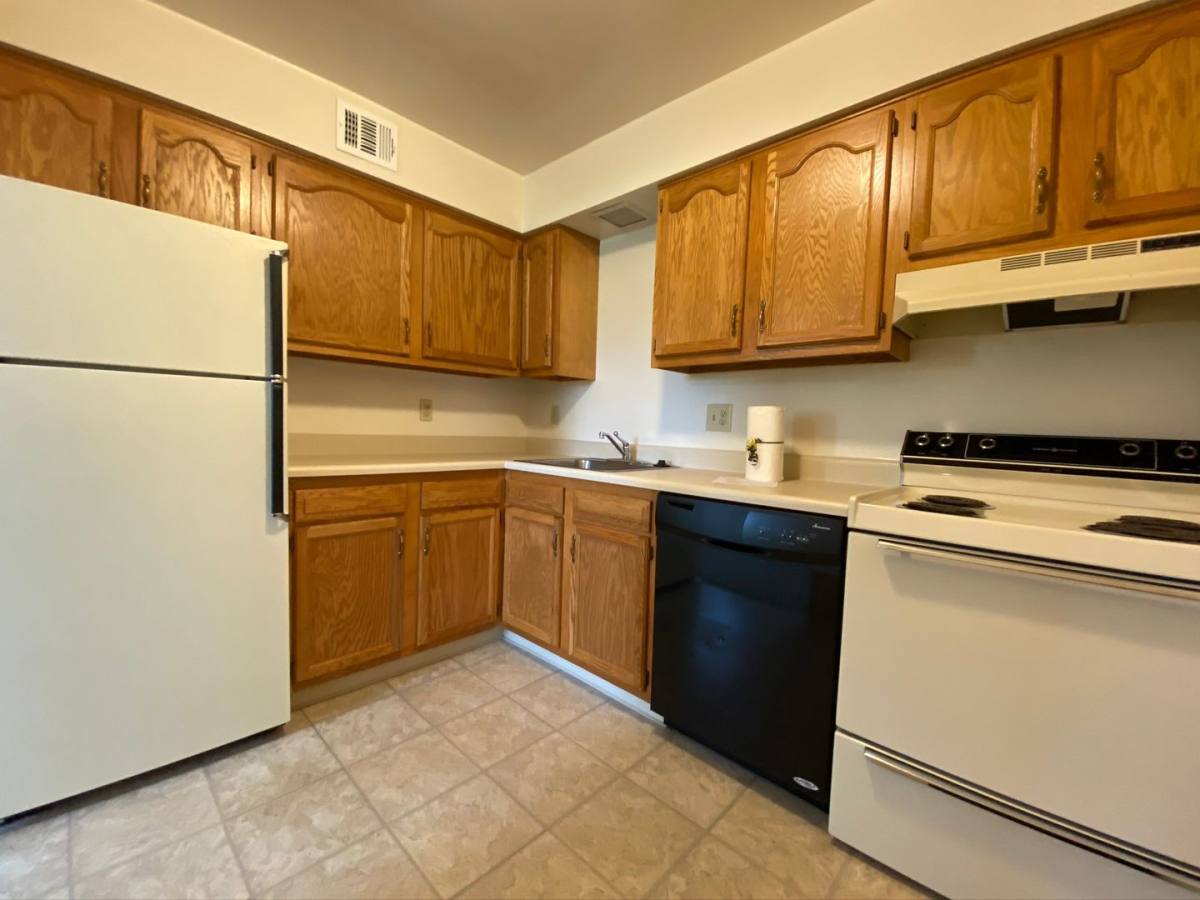 Apartment for rent at 509 Bellwood Dr, Pittsburgh, PA 15229