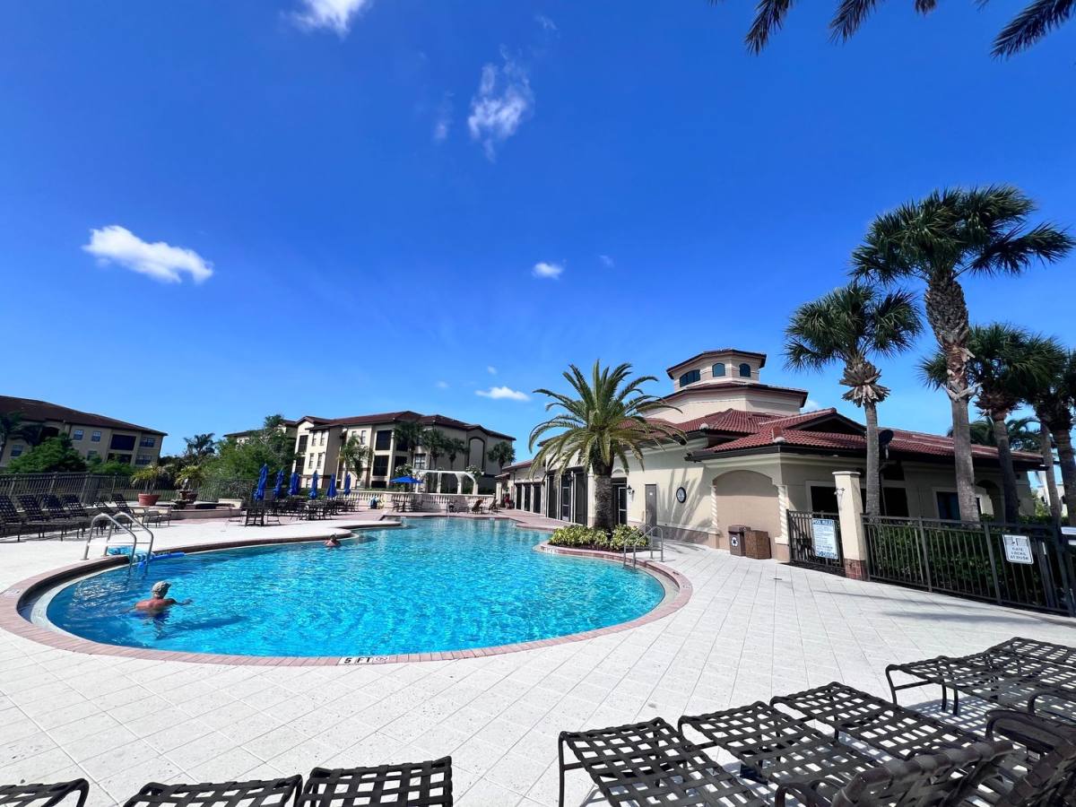 Condo for rent at 12920 Positano Circle, Naples, FL 34105