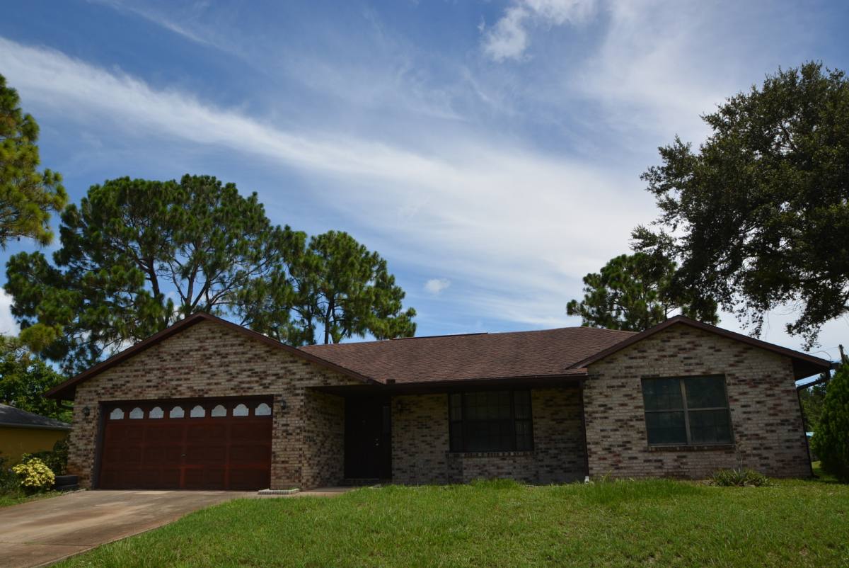 House for rent at 131 Hammock Rd SE, Palm Bay, FL 32909