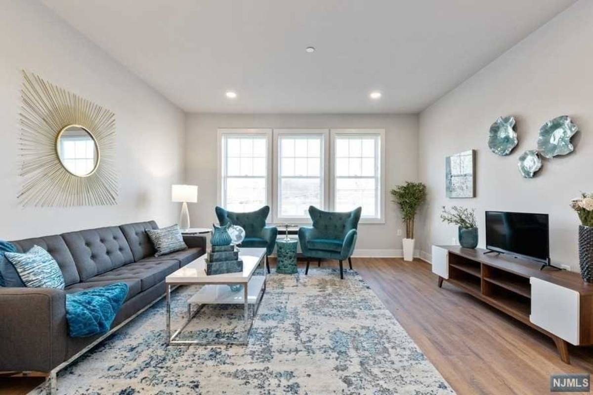 Apartment for rent at 500-502 Van Bussum Ave, Saddle Brook, NJ 07663