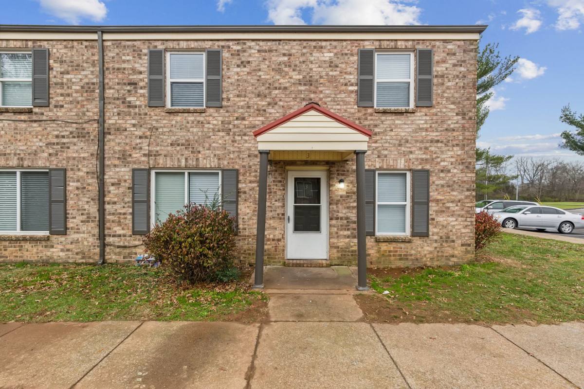 Apartment for rent at 117 Jerry St, Portland, TN 37148