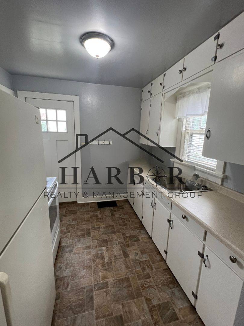 Apartment for rent at 508 9th Ave SW, Austin, MN 55912