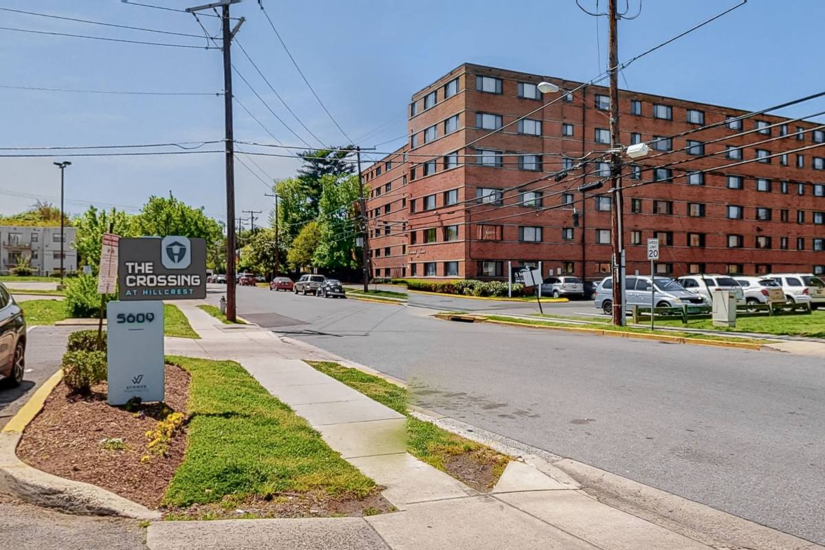 Apartment for rent at 5610 54th Ave, Riverdale, MD 20737