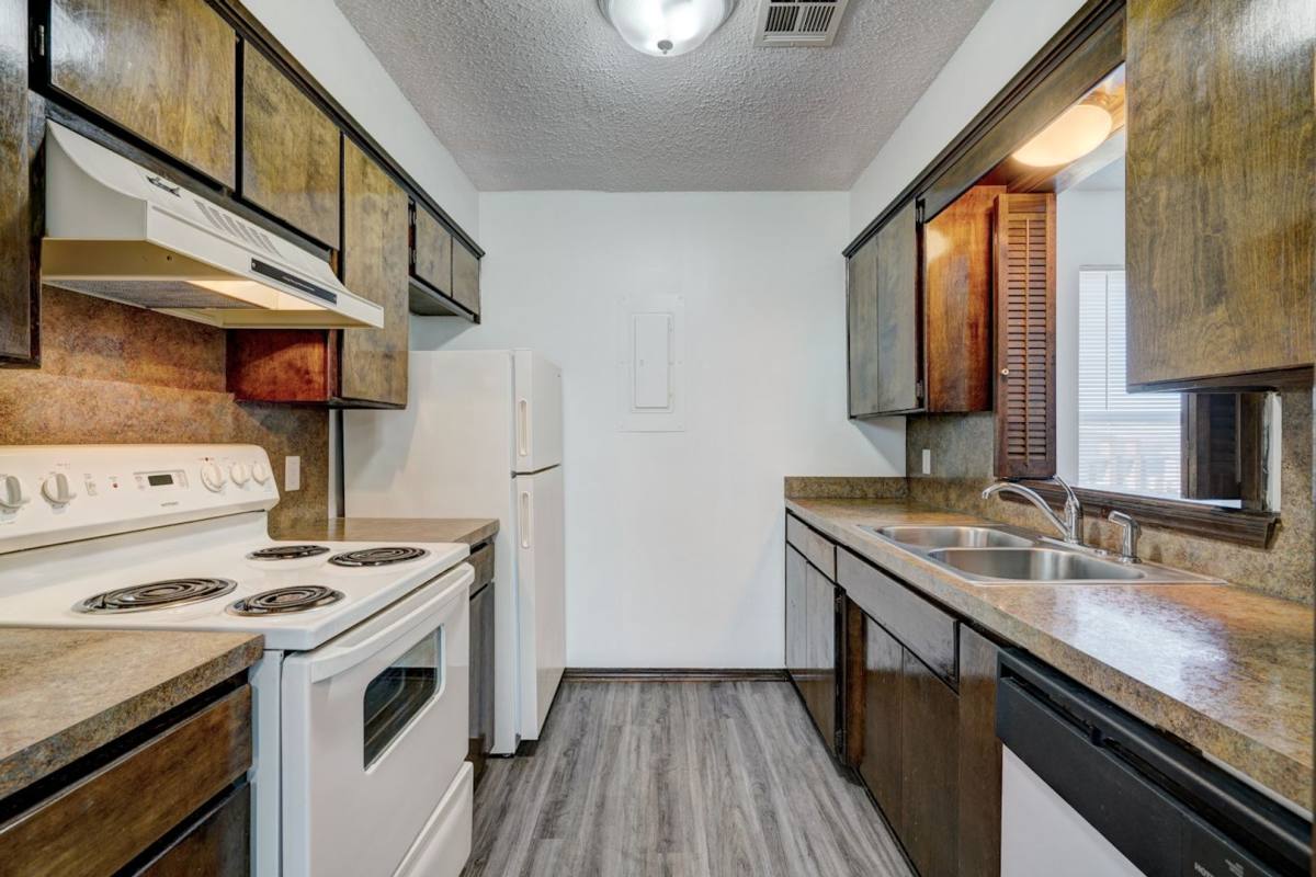 Apartment for rent at 3101 SE Surrey Lane #7, Lawton, OK 73501