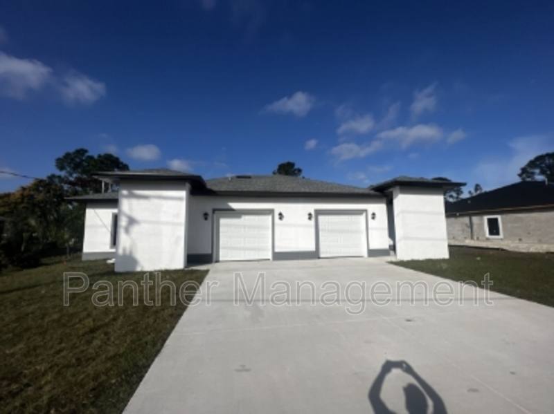 Apartment for rent at 1109 Abrams Blvd, Lehigh Acres, FL 33971