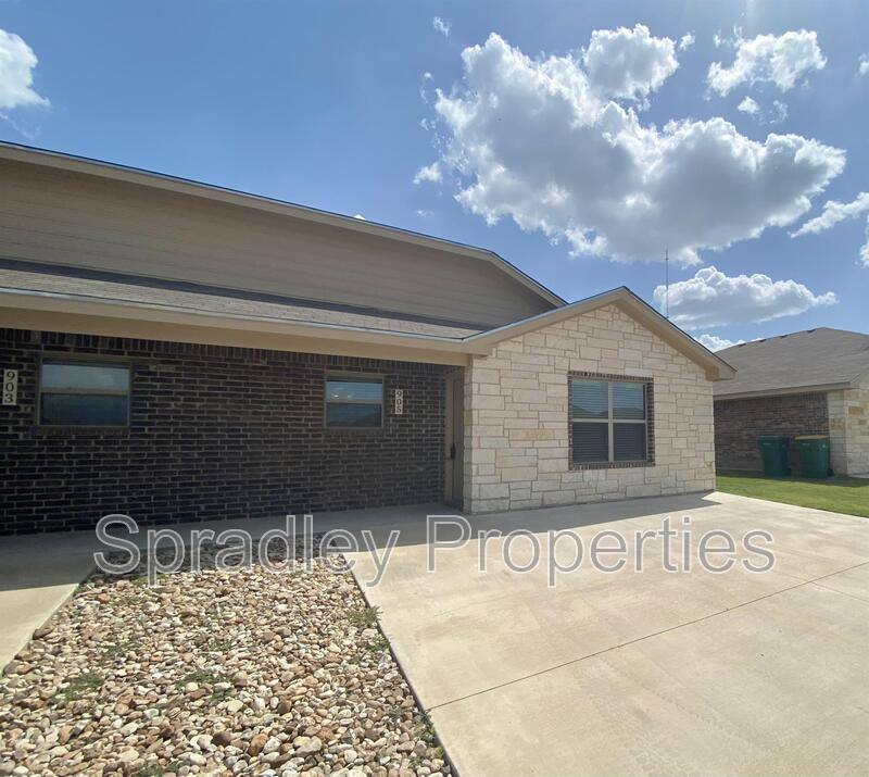 Townhouse for rent at 905 Laila Lane, Belton, TX 76513