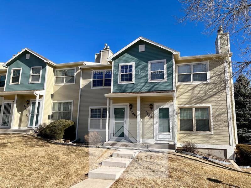 Townhouse for rent at 7905 Lexington Park Dr, Colorado Springs, CO 80920