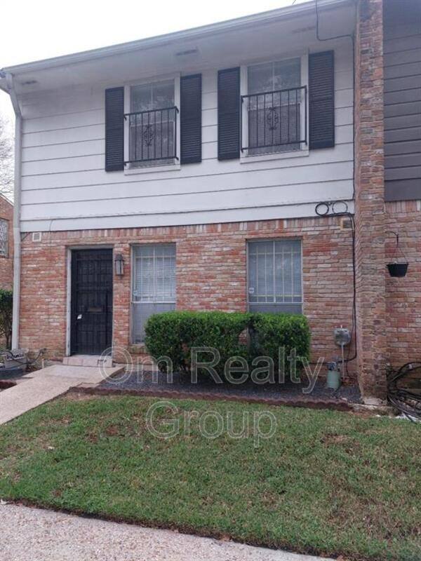 Townhouse for rent at 1846 Hollister Rd #6, Houston, TX 77040