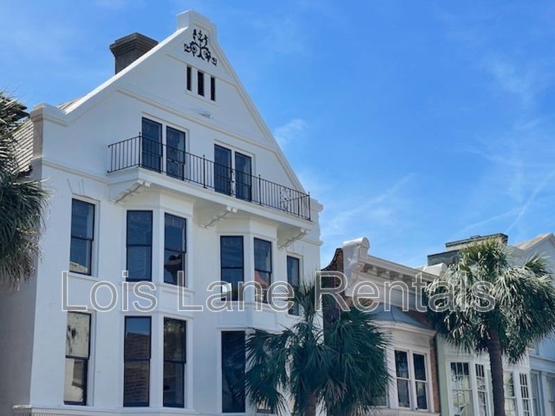 Apartment for rent at 51 Broad St, Charleston, SC 29401