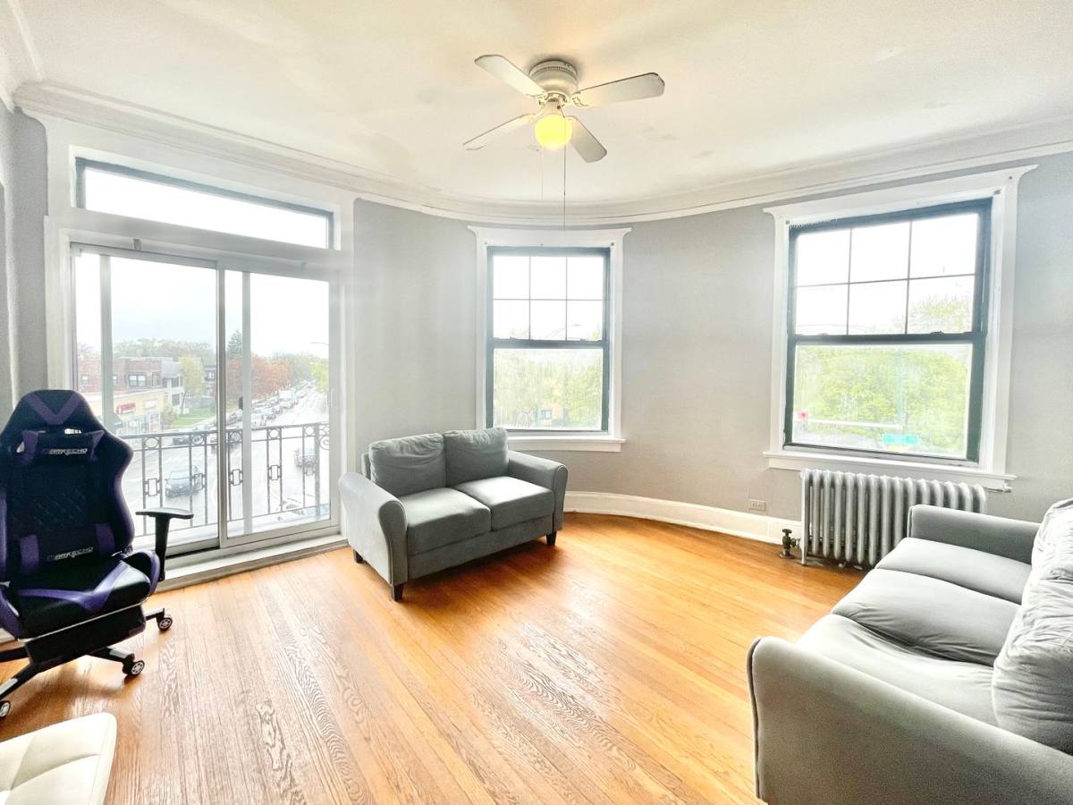7131-7133 N Ridge - 2053-2061 W Touhy, Chicago, IL 60645
