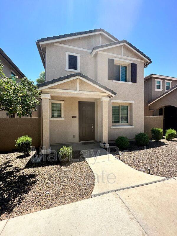 House for rent at 2538 N 73rd Dr, Phoenix, AZ 85035