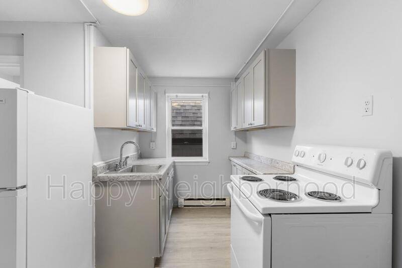 House for rent at 5-7 Upson St #7, Bristol, CT 06010