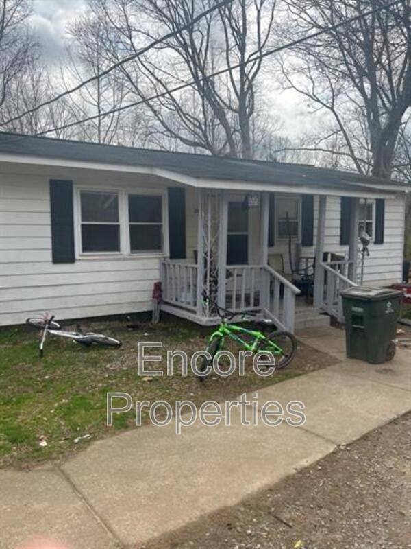 House for rent at 3957 Circle Dr, Apex, NC 27539