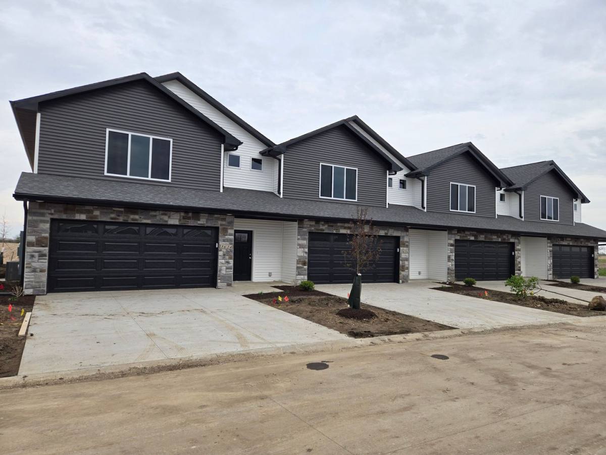 Apartment for rent at 1624, 1626, 1628, 1630 Aspen Court, North Liberty, IA 52317