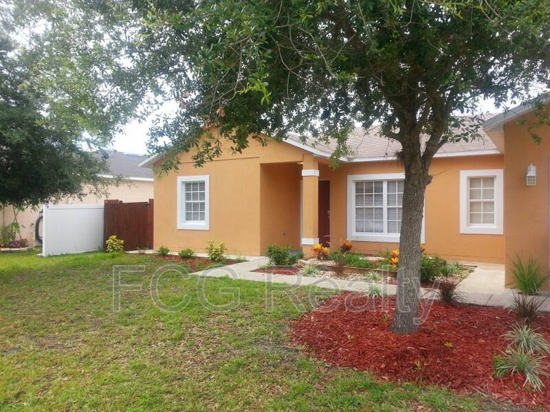 House for rent at 325 Marquee Dr, Kissimmee, FL 34758