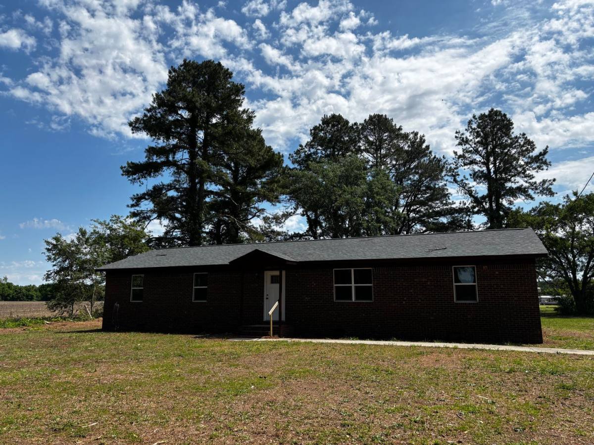 House for rent at 201 Morning Rd, Windsor, NC 27983