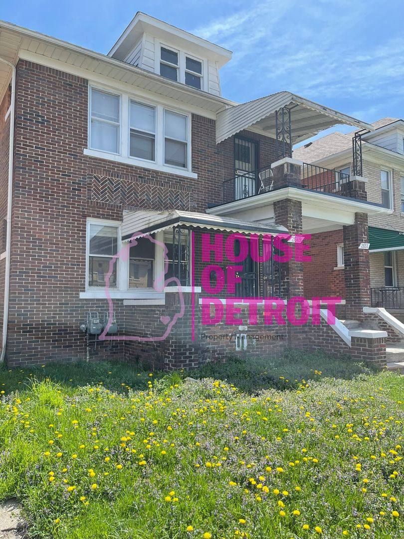 Apartment for rent at 2649-51 Pasadena, Detroit, MI 48238