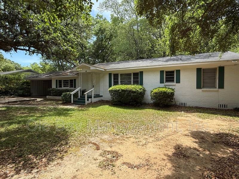 House for rent at 132 General Bullard Ave, Mobile, AL 36608