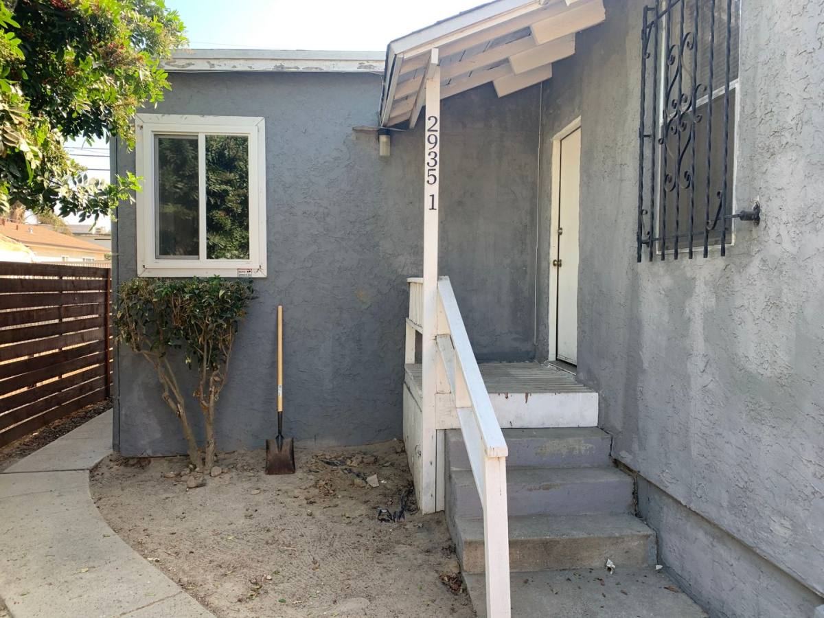 Apartment for rent at 2935-2937 L St, San Diego, CA 92102