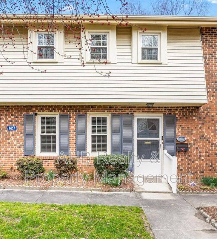 Condo for rent at 627 W Front St #C, Burlington, NC 27215