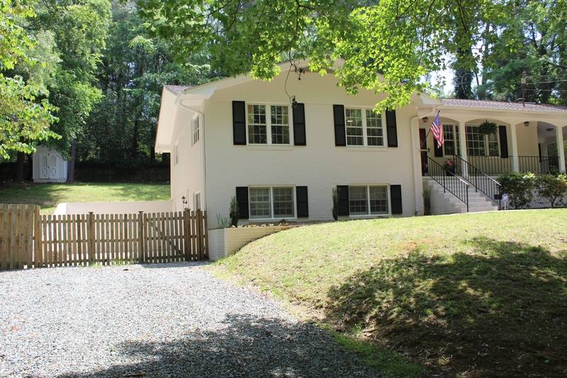 Apartment for rent at 714 Bradley Rd #1, Chapel Hill, NC 27516