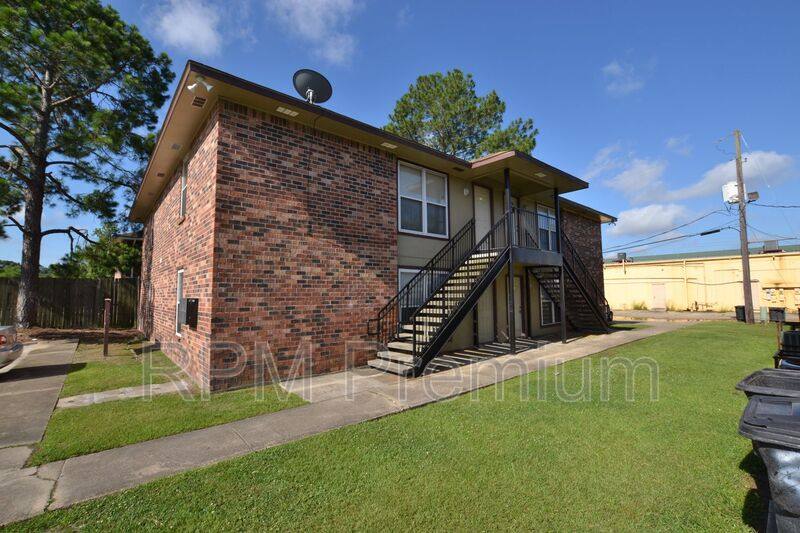 Apartment for rent at 2150 N Sherwood Forest #BUILDING, Baton Rouge, LA 70815