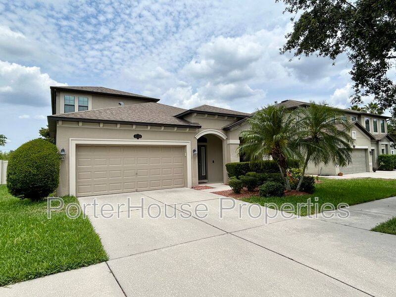 House for rent at 1119 Oakcrest Dr, Brandon, FL 33510