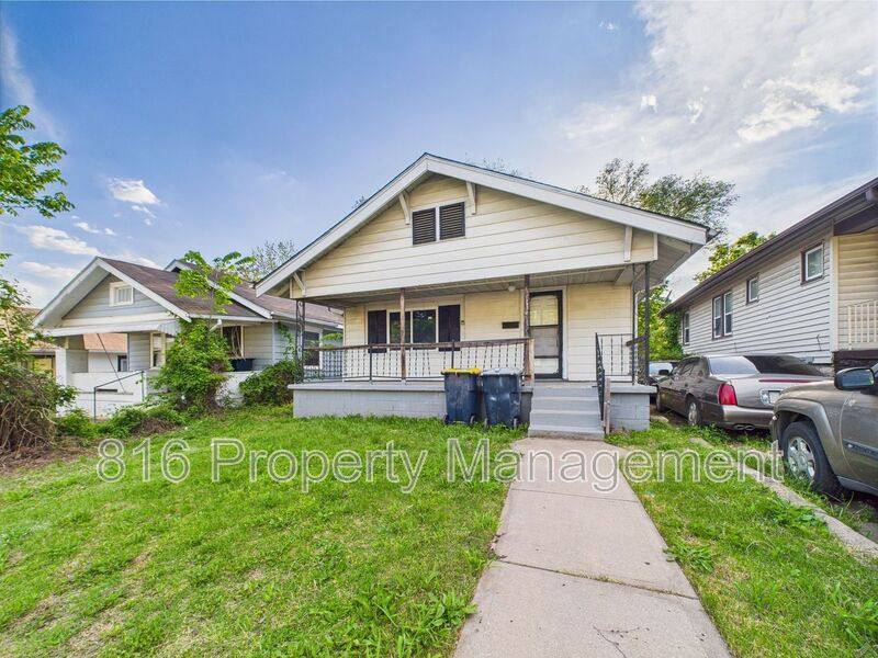 House for rent at 3422 Cleveland Ave, Kansas City, MO 64128