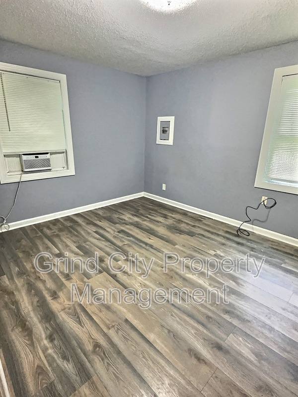 Apartment for rent at 3042 McAdoo Ave #3, Memphis, TN 38112