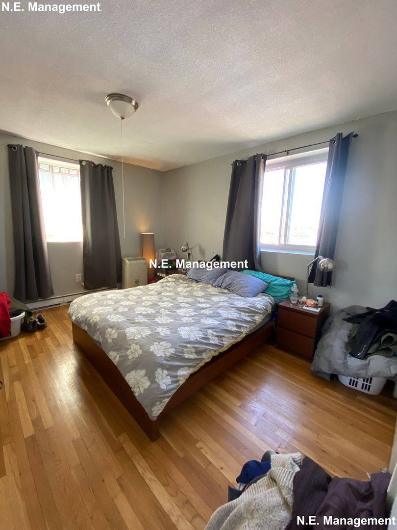 Apartment for rent at 191 Winthrop Rd #5, Brookline, MA 02445