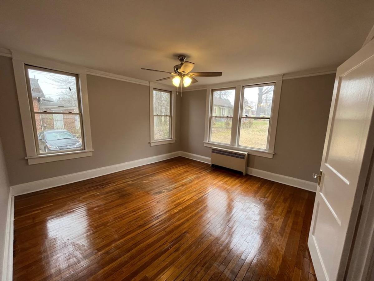 Apartment for rent at 504 N Cass St, Corinth, MS 38834