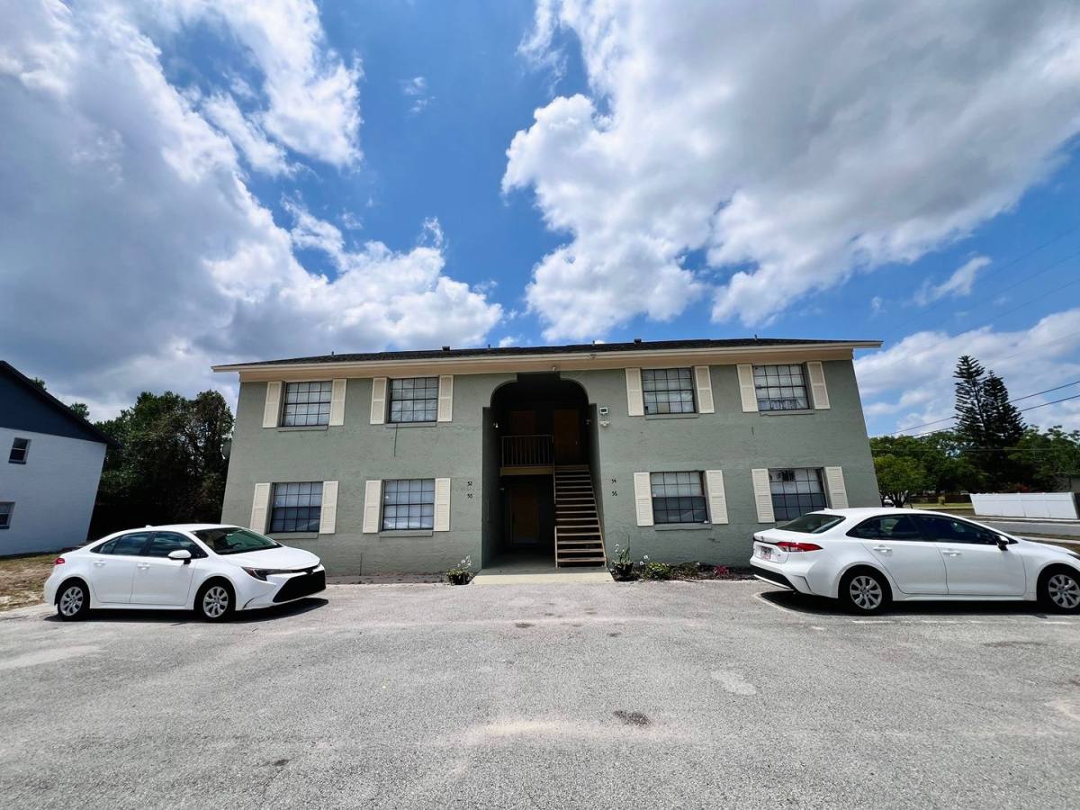 Apartment for rent at 50 N Fairfax Ave, Winter Springs, FL 32708