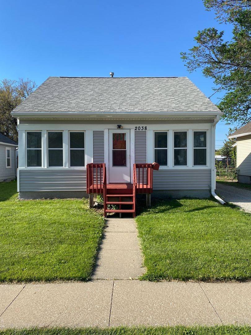 House for rent at 2038 Maple St, Des Moines, IA 50317