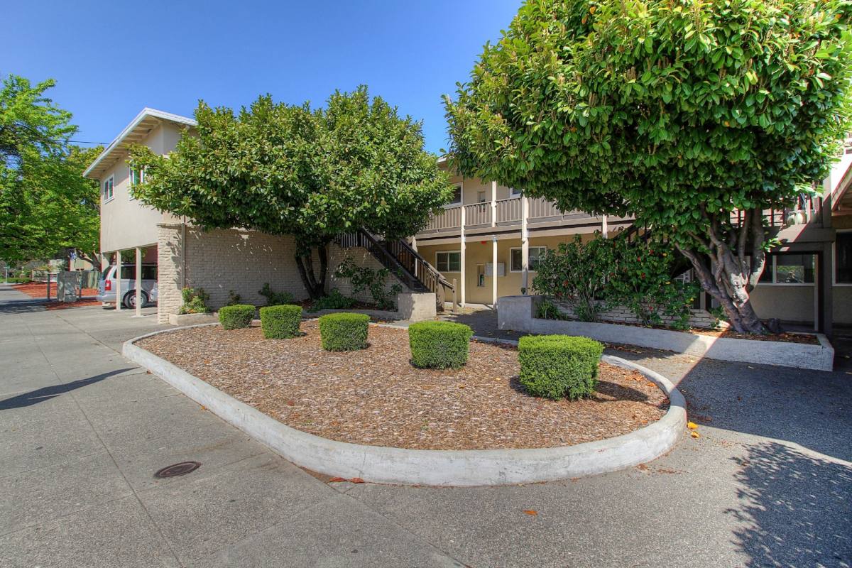 Apartment for rent at 901 Link Lane, Santa Rosa, CA 95401