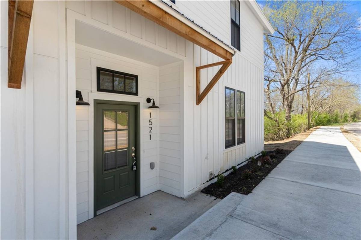 Townhouse for rent at 1485 Gregg St, Fayetteville, AR 72703