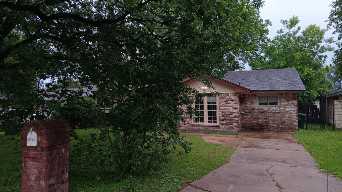 House for rent at 6311 Hidden Arbor, Houston, TX 77088