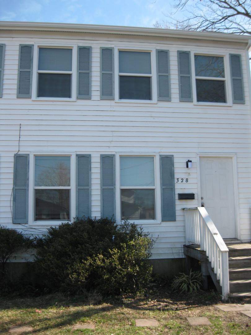 Apartment for rent at 326 328 Mary St, Hampton, VA 23664